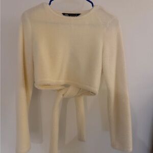 Zara Cream Fuzzy Cropped Sweater